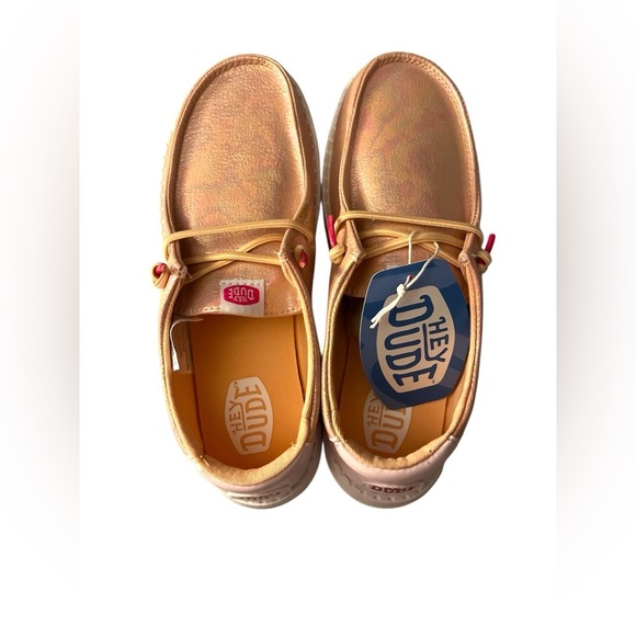 Hey Dude Pink Sneakers Casual Slip-On - Picture 5 of 12